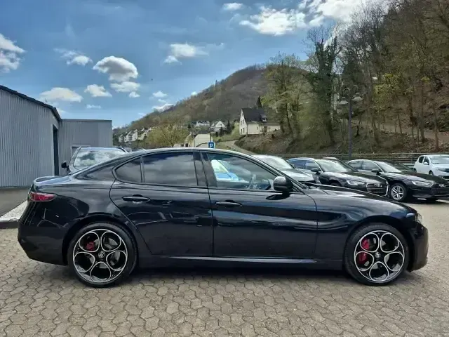 Gebraucht Alfa Romeo Giulia Competizione 280 PS (205 kW) 2023 Schwarz Limousine