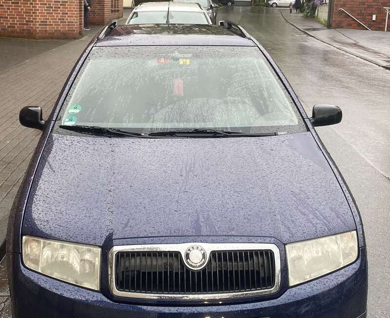 Blau Gebraucht 2003 Skoda Fabia Comfort Kombi | 500 € (Guter Preis) - Bild 1/4