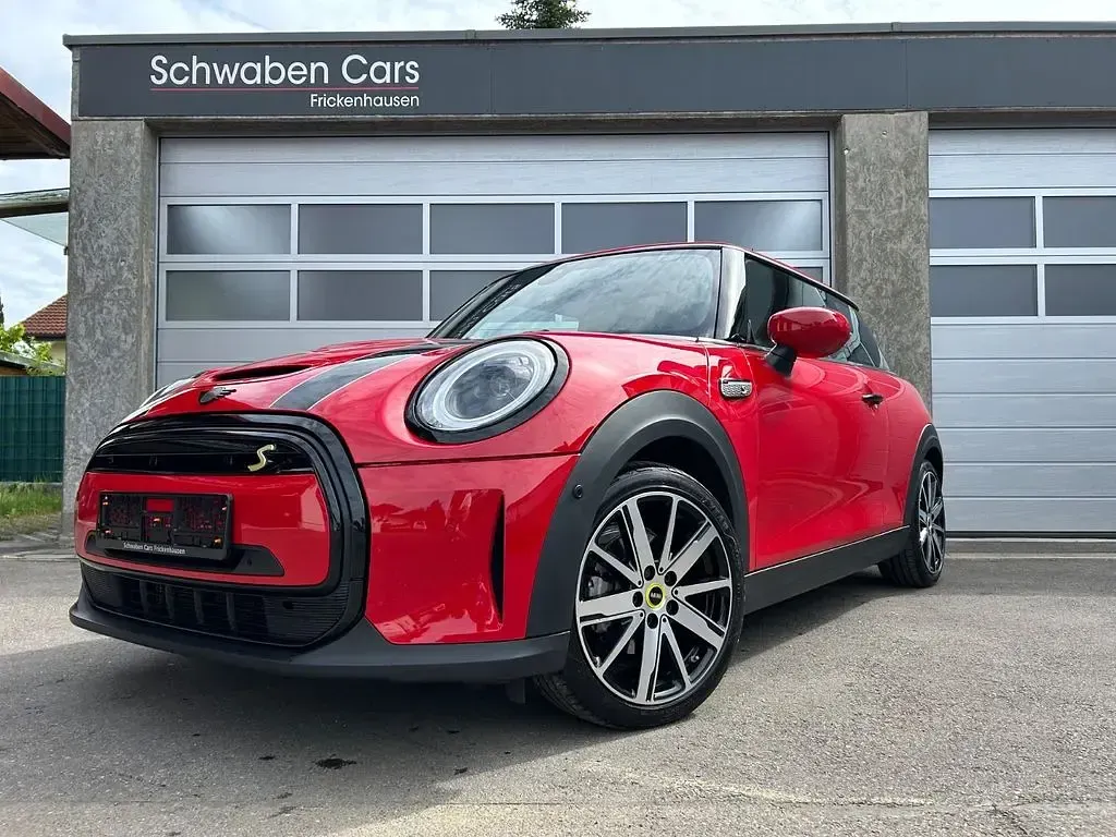 Gebraucht Mini Cooper SE 135 kW (184 PS) 2023 Chilired Kleinwagen