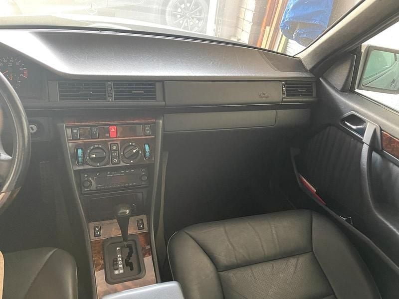 Gebraucht Mercedes E220 AMG 150 PS (110 kW) 1997 Cabrio