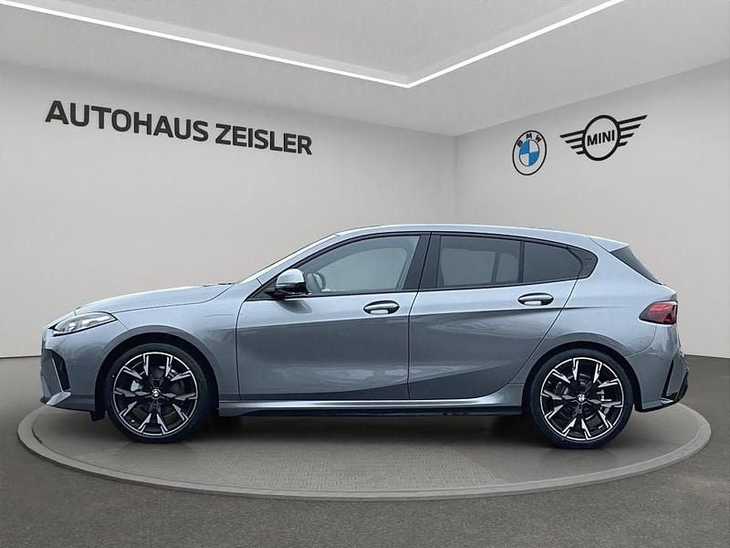 Uusi BMW 120 Performance 170 HP (125 kW) 2025 Harmaa Viistoperä