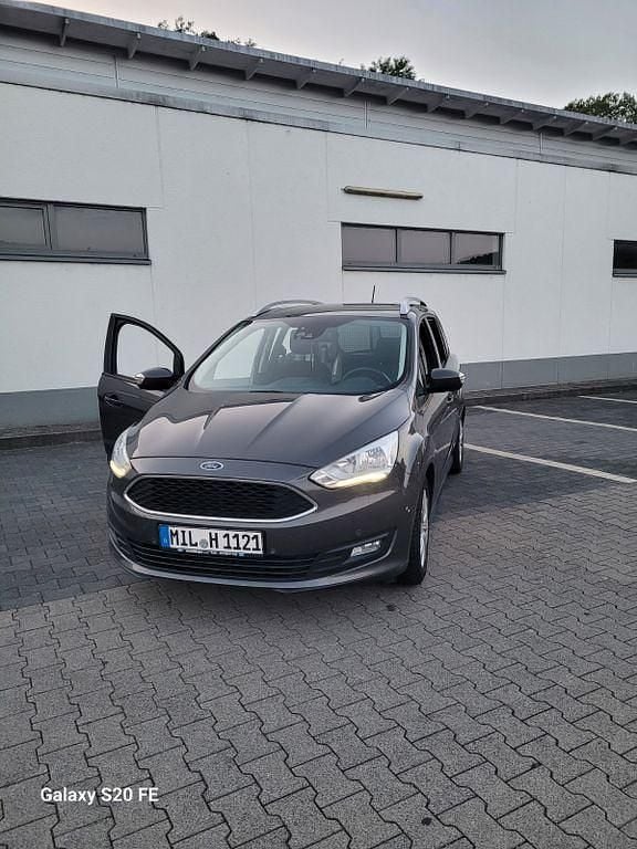 Grau Gebraucht 2019 Ford Grand C-Max Cool & Connect Van / Kleinbus | 15.299 € (Teuer) - Bild 1/4