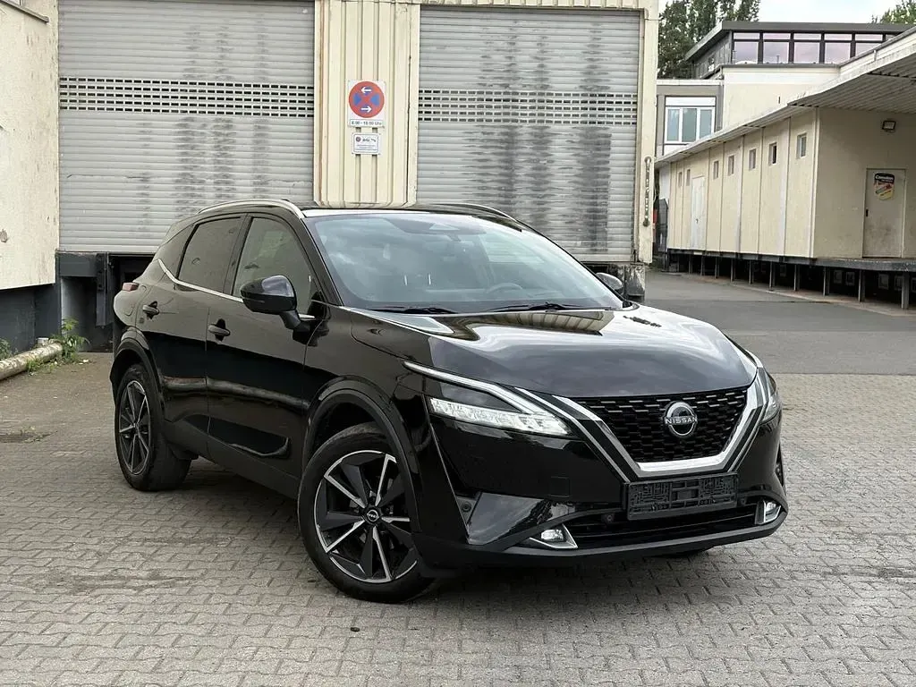 Gebraucht Nissan Qashqai Tekna+ 158 PS (116 kW) 2023 Schwarz SUV