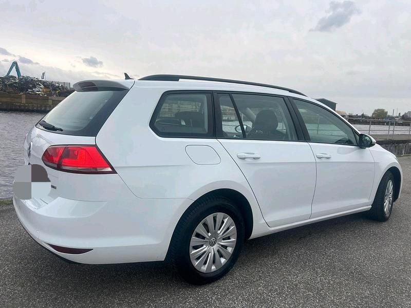 Gebraucht VW Golf VII 110 PS (80 kW) 2014 Weiß Kombi
