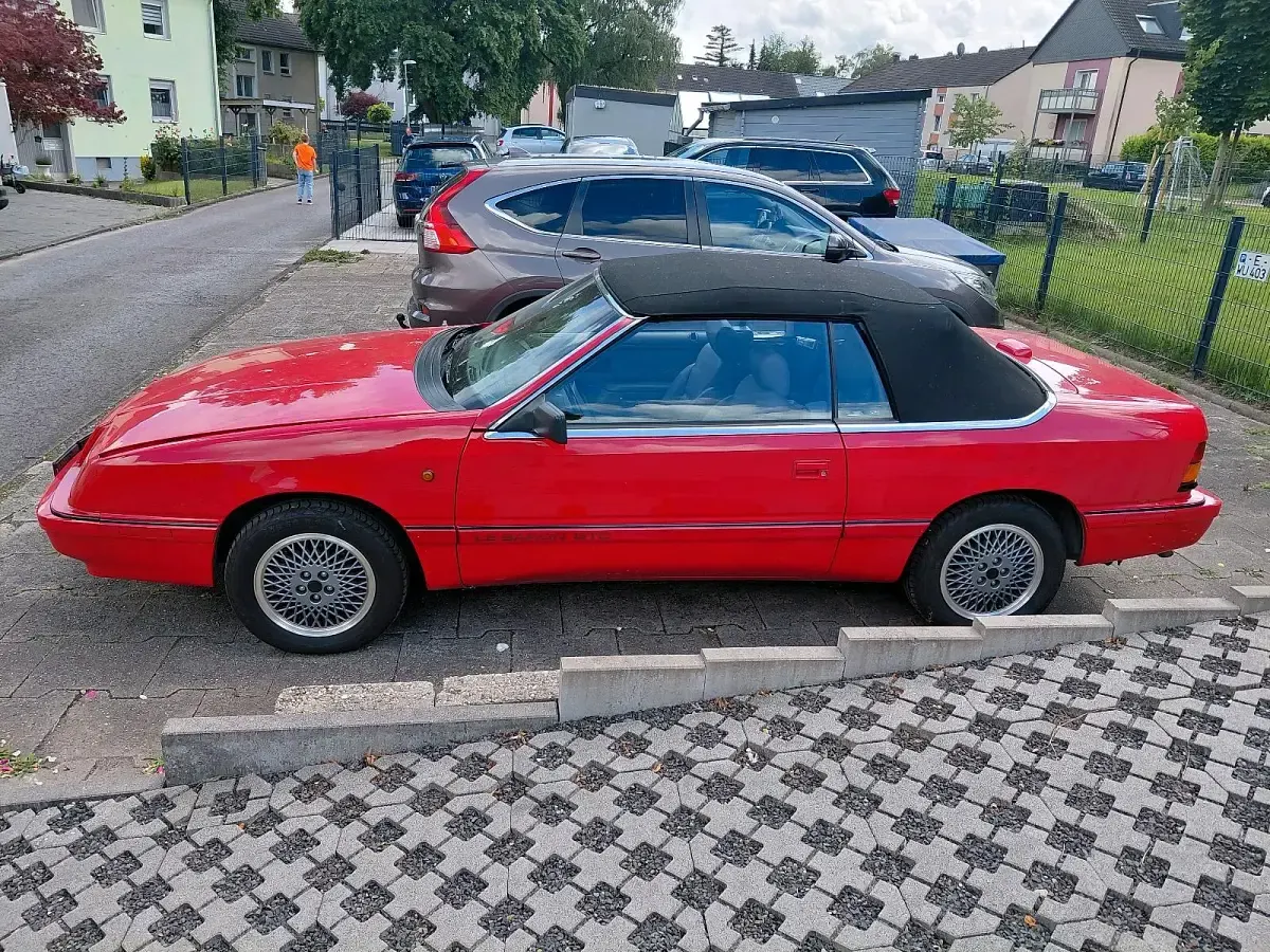 Gebraucht Chrysler Le Baron 136 PS (100 kW) 1998 Rot Cabrio