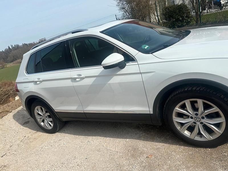 Gebraucht VW Tiguan 150 PS (110 kW) 2018 Weiß SUV
