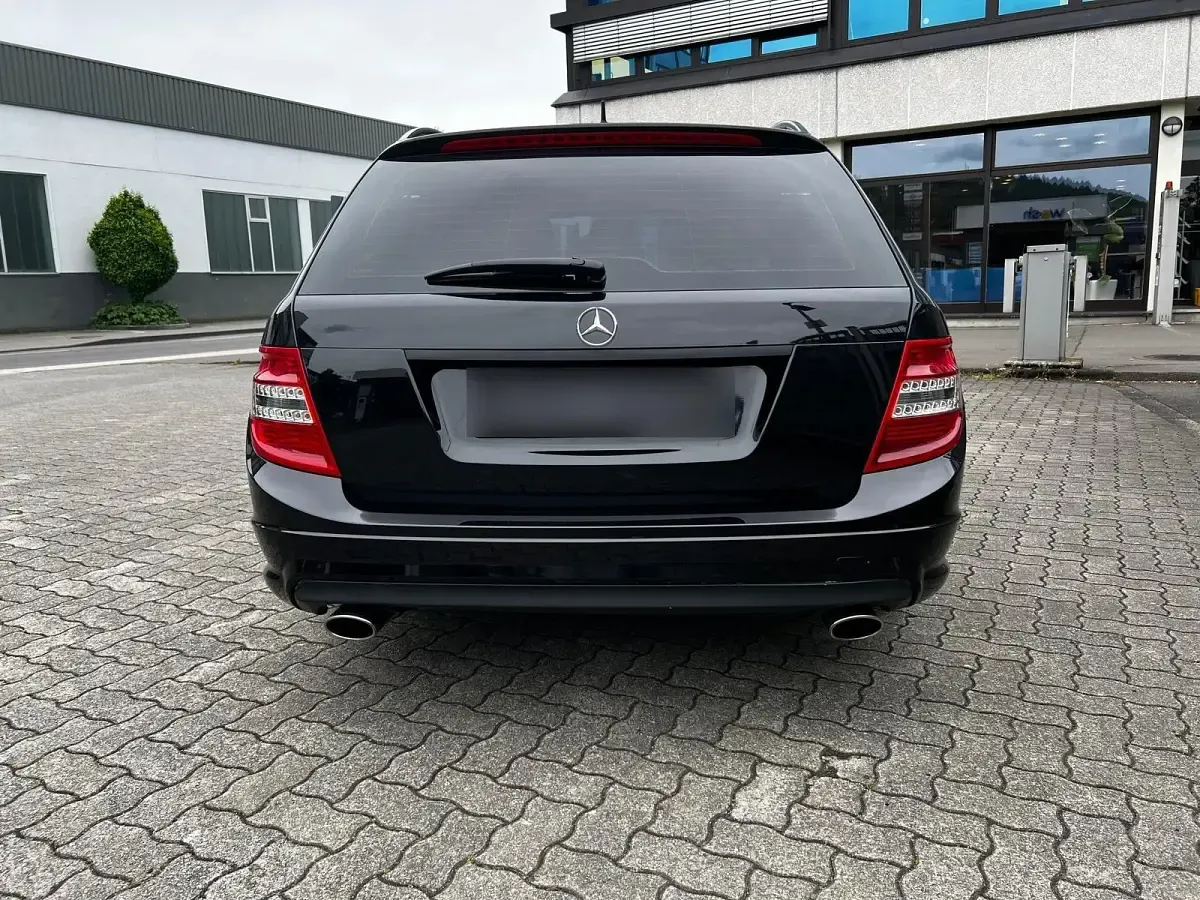 Gebraucht Mercedes C280 AMG line 231 PS (169 kW) 2008 Schwarz Kombi