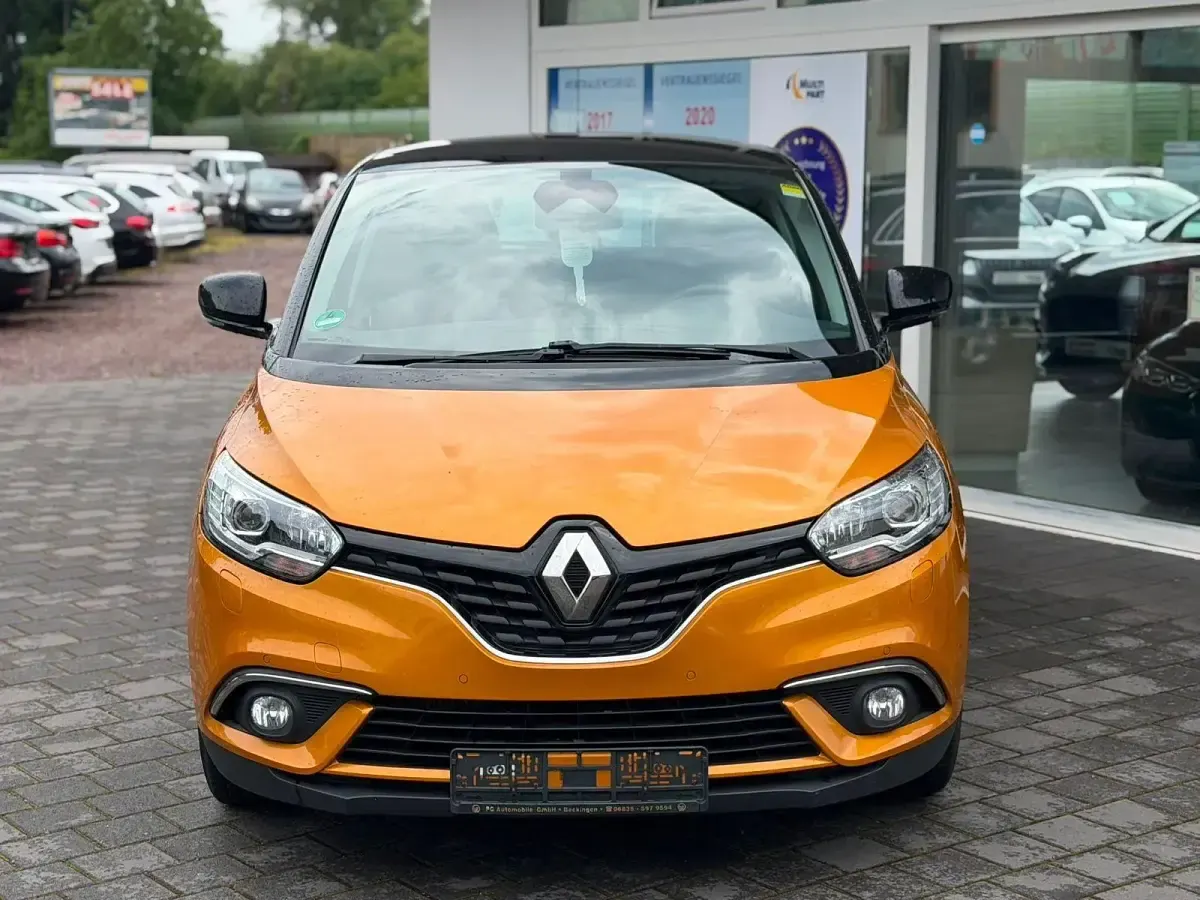 Gebraucht Renault Scénic IV LIMITED 159 PS (116 kW) 2019 Gold Van / Kleinbus