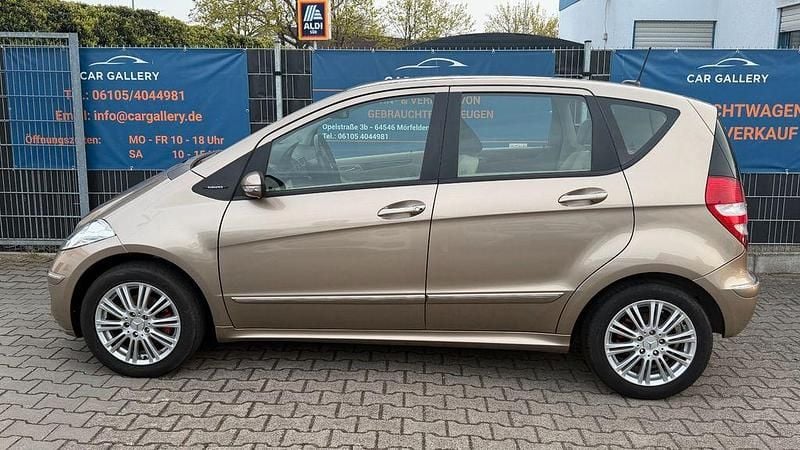 Gebraucht Mercedes A170 116 PS (85 kW) 2006 Gold Limousine