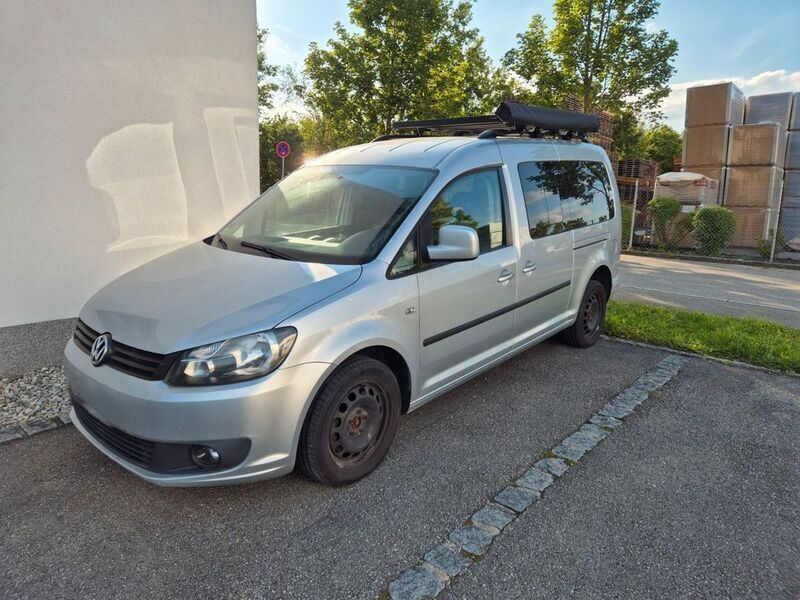Silber Gebraucht 2013 VW Caddy Maxi Van / Kleinbus | 9.100 € (Guter Preis) - Bild 1/4