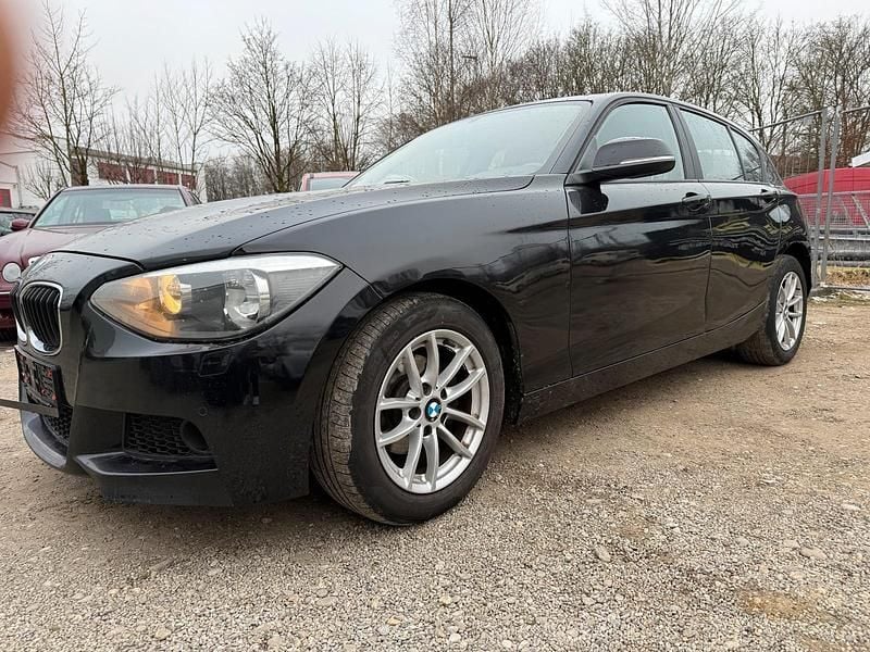 Schwarz Gebraucht 2012 BMW 114 Kleinwagen | 5.450 € (Fairer Preis) - Bild 1/4