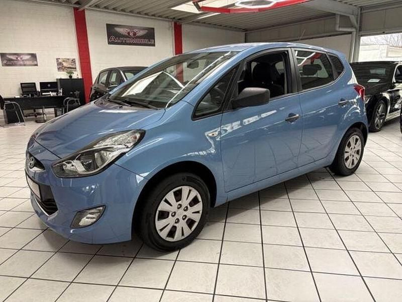 Gebraucht Hyundai ix20 Classic 90 PS (66 kW) 2011 Blau Kleinwagen