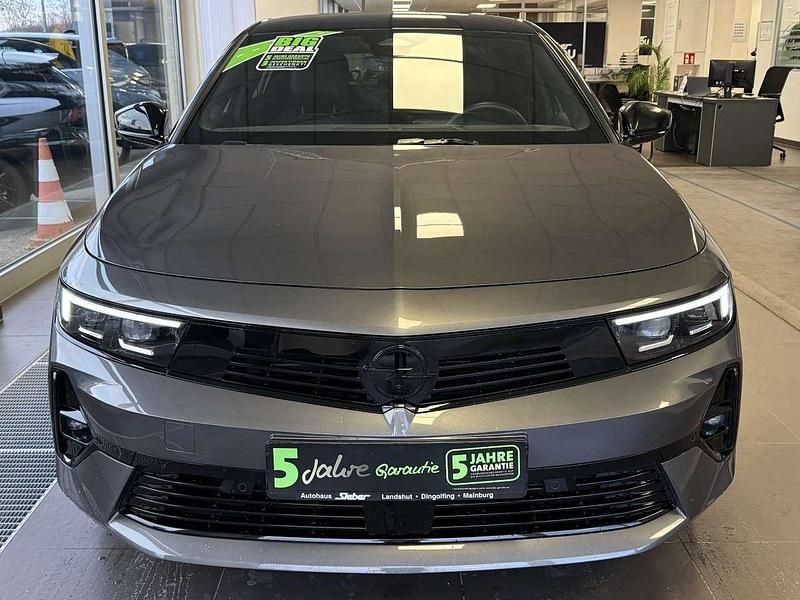 Gebraucht Opel Astra 136 PS (100 kW) 2025 Grau/typ aussenverkleidung met Limousine