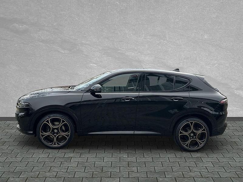 Neu Alfa Romeo Tonale 179 PS (131 kW) 2026 Nero alfa SUV