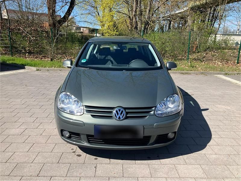 Gebraucht VW Golf V 115 PS (84 kW) 2004 Grün Kleinwagen