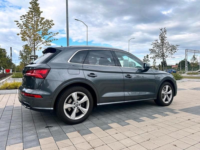 Gebraucht Audi Q5 S-Line 252 PS (185 kW) 2020 Grau SUV