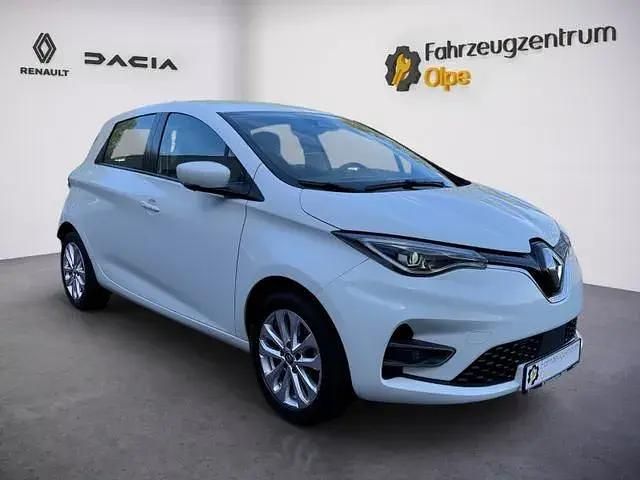 Second-hand Renault Zoe Evolution 50 kW (69 CP) 2022 Alb Hatchback