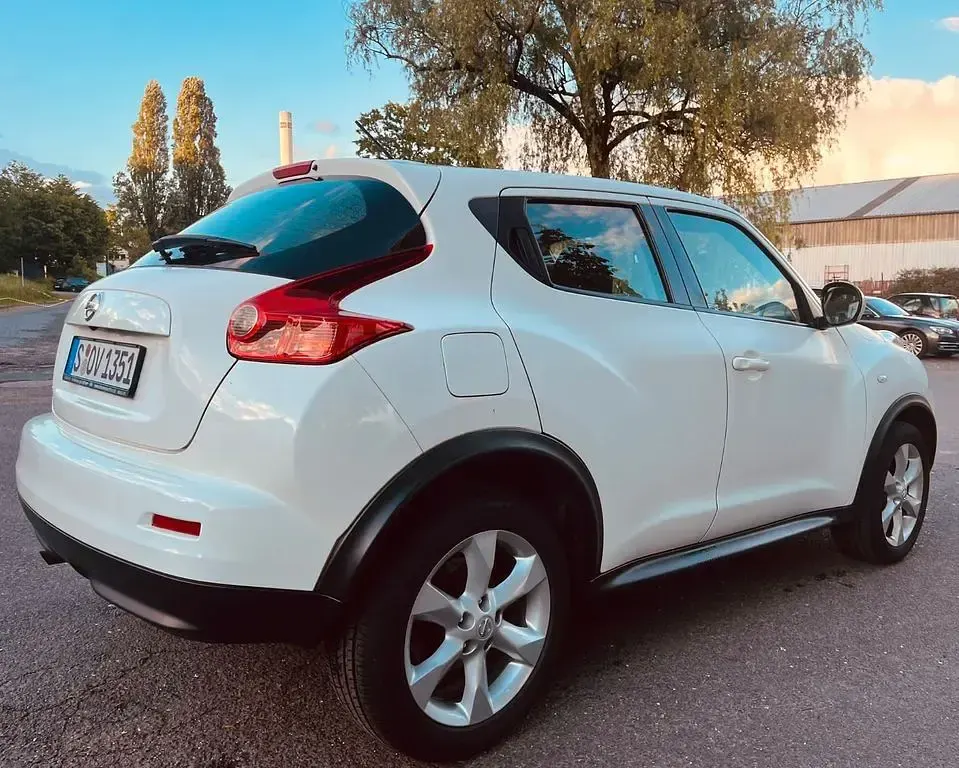 Gebraucht Nissan Juke 117 PS (86 kW) 2013 Weiß SUV