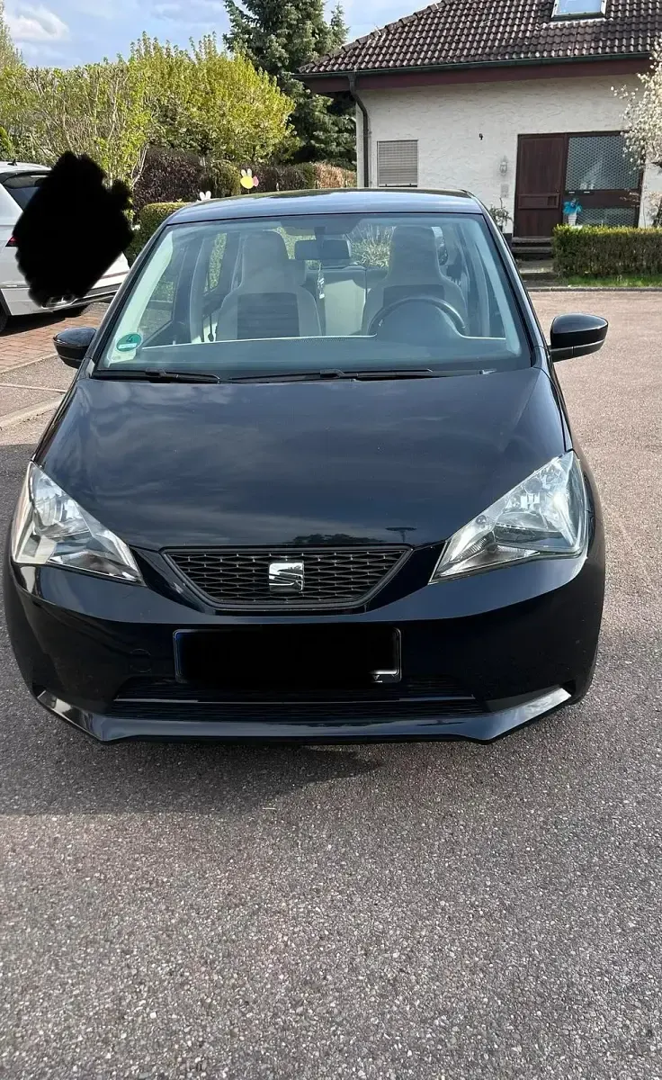 Gebraucht Seat Mii 75 PS (55 kW) 2014 Schwarz Kleinwagen