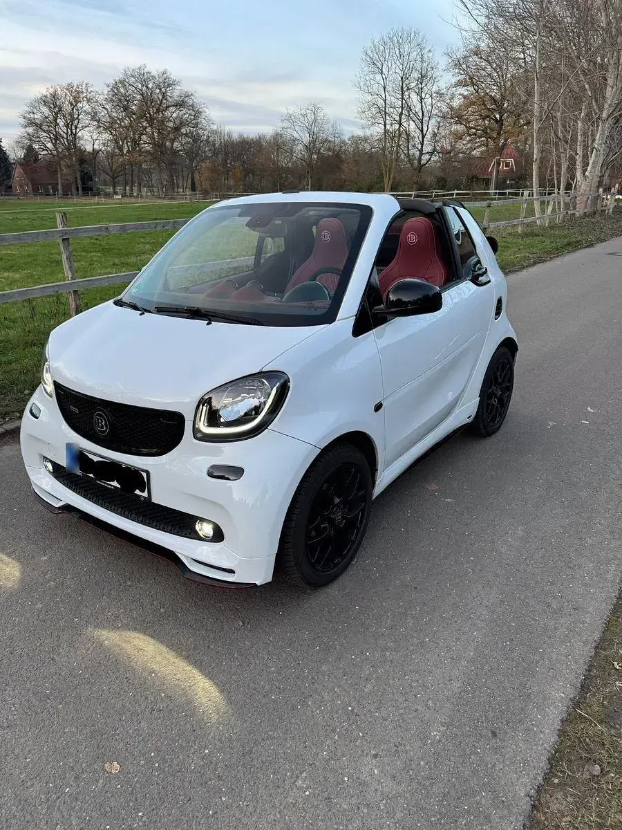 Gebraucht Smart ForTwo Cabrio Brabus 90 PS (66 kW) 2017 Weiß Cabrio