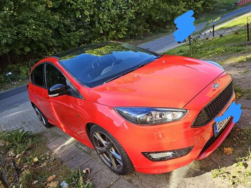 Gebraucht 2018 Ford Focus ST-Line Limousine | 9.000 € (Superpreis) - Bild 1/4