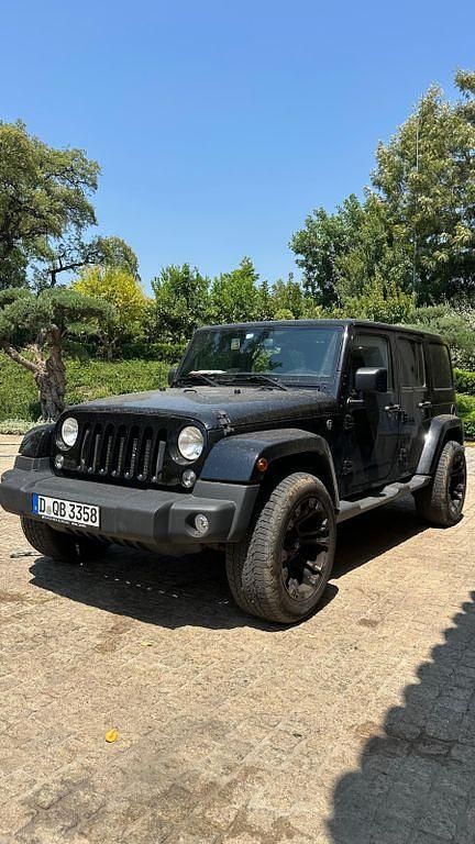 Schwarz Gebraucht 2018 Jeep Wrangler SUV | 38.000 € (Etwas zu teuer) - Bild 1/4