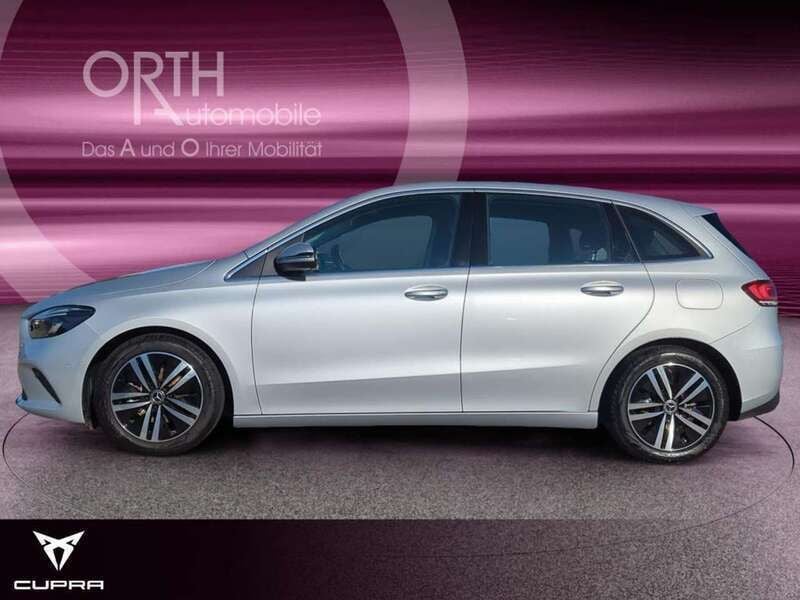 Gebraucht Mercedes B180 136 PS (100 kW) 2022 Silber Van / Kleinbus