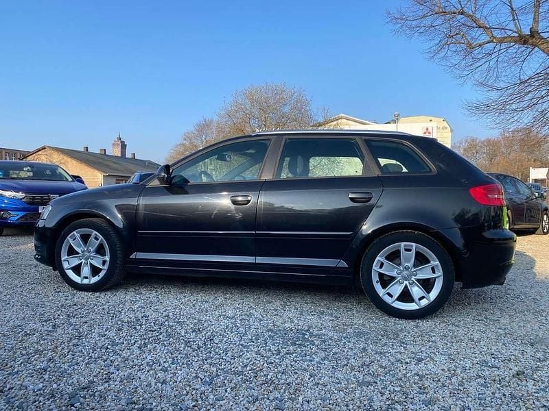 Używany Audi A3 Ambiente 160 KM (117 kW) 2009 Czarny Hatchback
