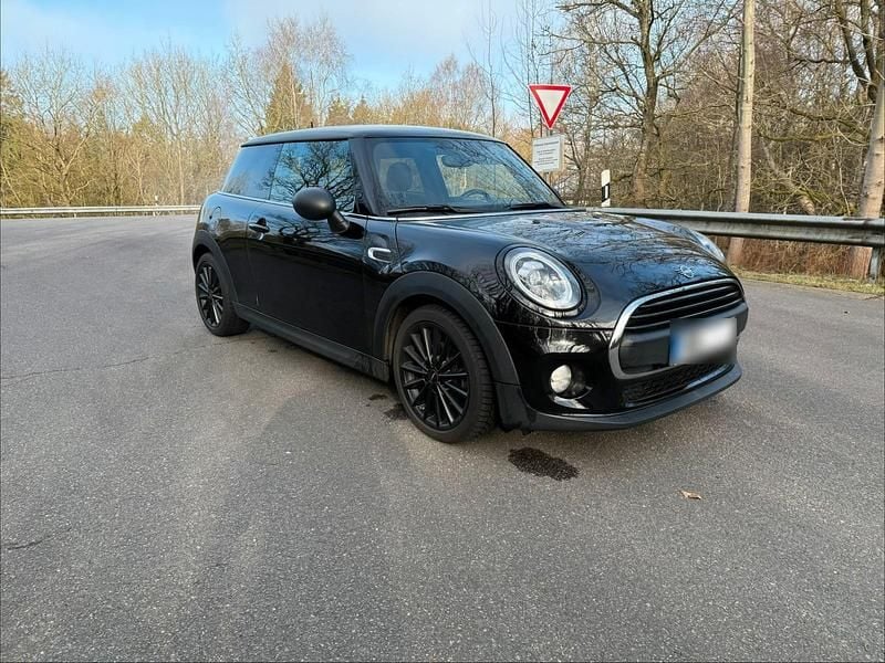 Gebraucht Mini ONE 102 PS (75 kW) 2019 Schwarz Kleinwagen