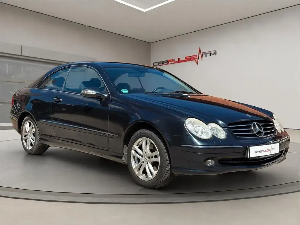 Gebraucht Mercedes CLK240 Avantgarde 170 PS (125 kW) 2002 Unbekannt (metallic) Coupé