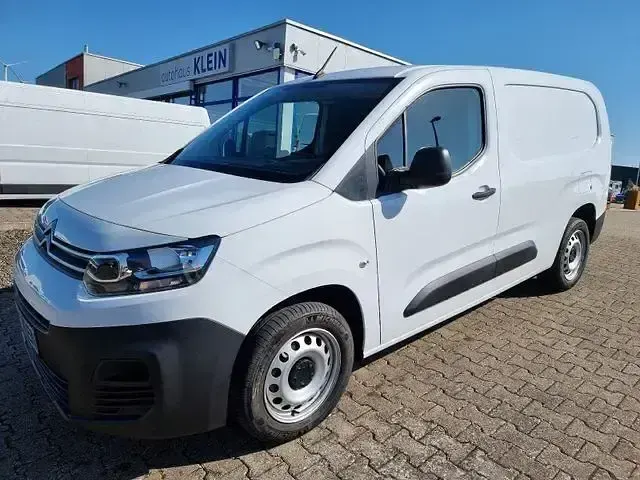 Gebraucht Citroën Berlingo 100 PS (73 kW) 2023 Weiss Van / Kleinbus