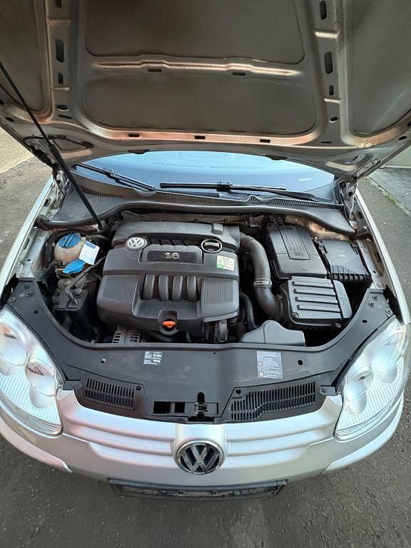 Gebraucht VW Golf Goal 102 PS (75 kW) 2006 Silber Limousine