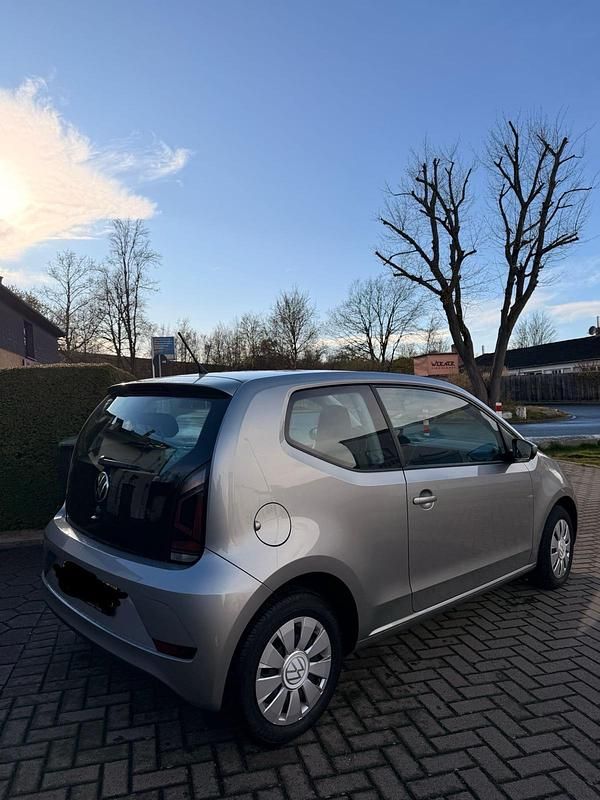 Gebraucht VW up! 68 PS (50 kW) 2021 Silber Kleinwagen