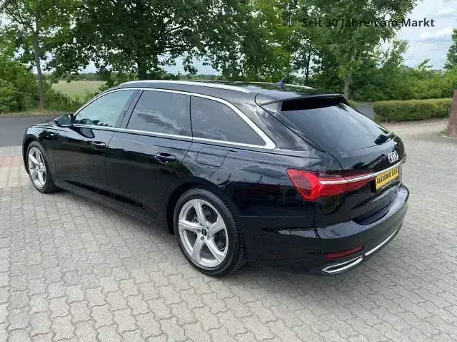 Gebraucht Audi A6 S-Line 299 PS (219 kW) 2022 Brillantschwarz Kombi