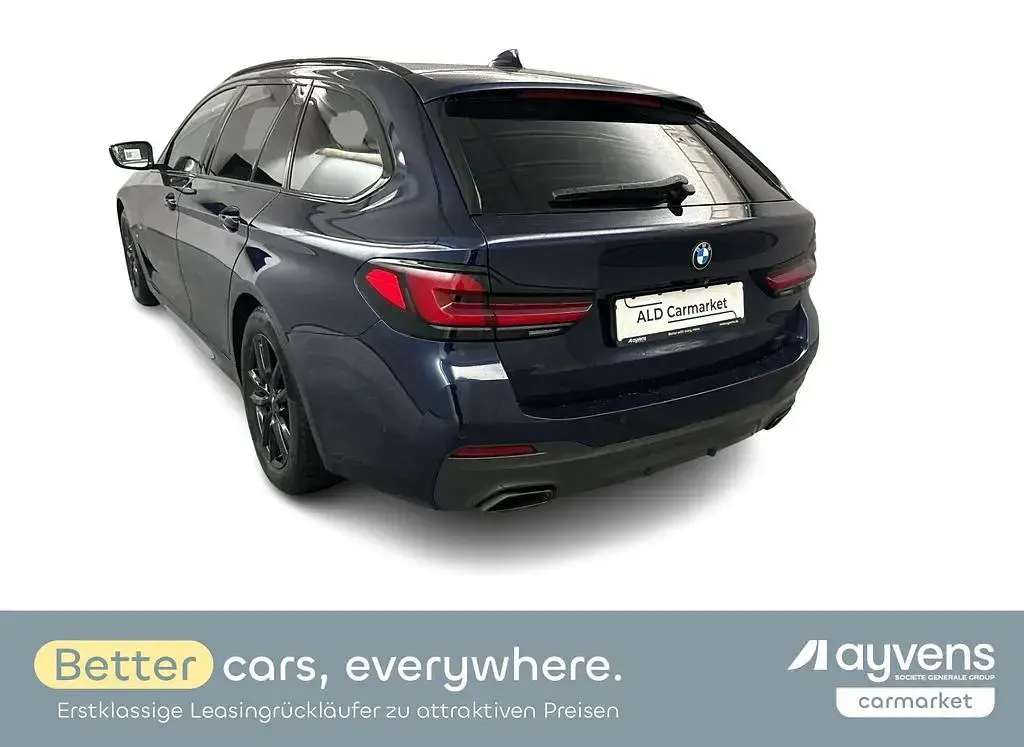 Gebraucht BMW 520 Sport Line 190 PS (139 kW) 2022 Blau Kombi
