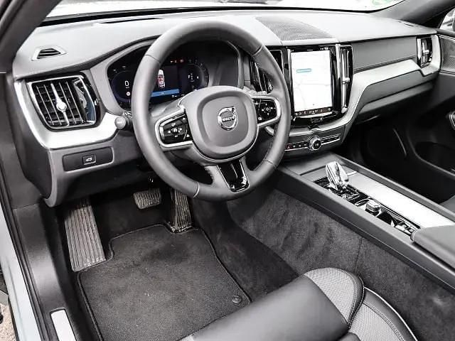 Gebraucht Volvo XC60 Ultimate 250 PS (183 kW) 2023 Vapour grey / metallic (grau) SUV