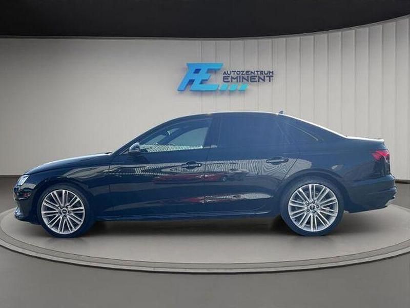 Gebraucht Audi A4 Sport 150 PS (110 kW) 2023 Schwarz Limousine