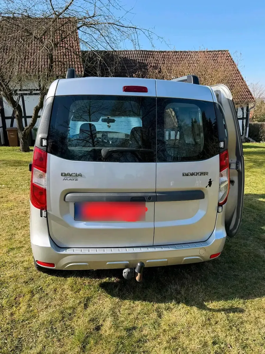 Gebraucht Dacia Dokker 75 PS (55 kW) 2013 Silber Van / Kleinbus