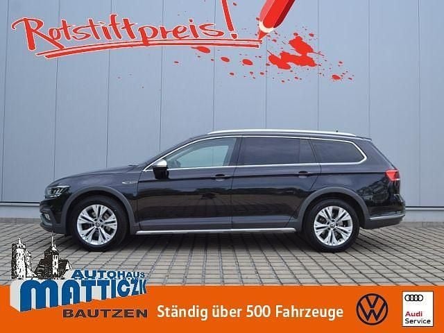 Deep black perleffekt Gebraucht 2020 VW Passat Alltrack R Kombi | 19.359 € (Guter Preis) - Bild 1/4