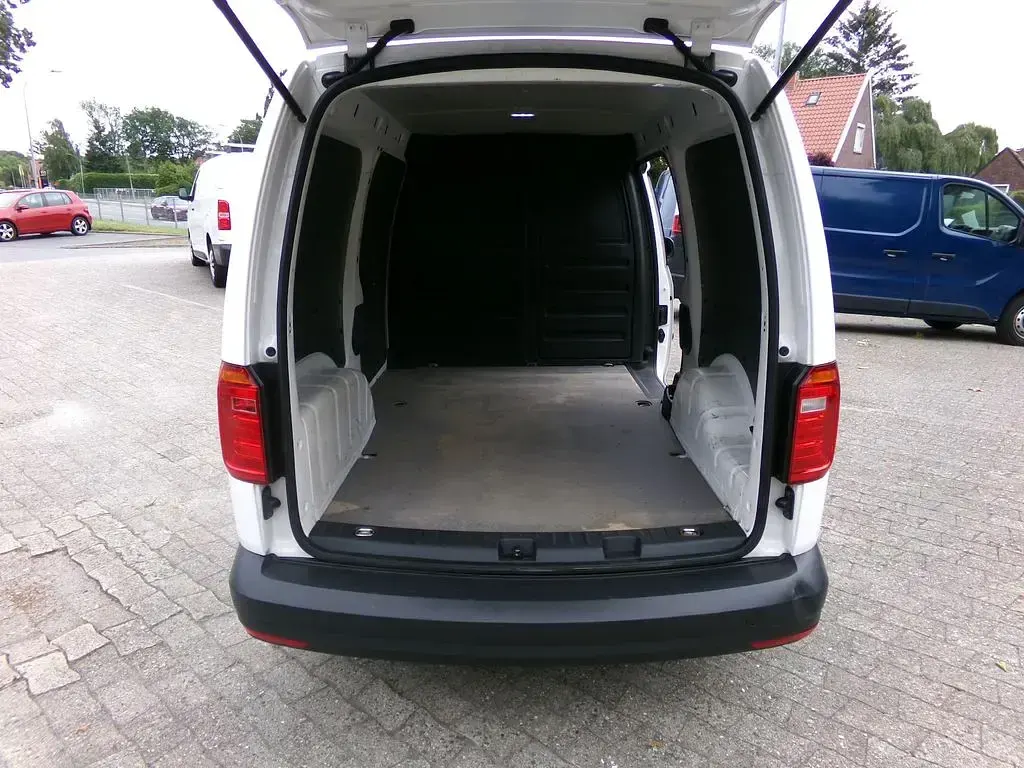 Gebraucht VW Caddy 102 PS (75 kW) 2020 Weiß Van / Kleinbus