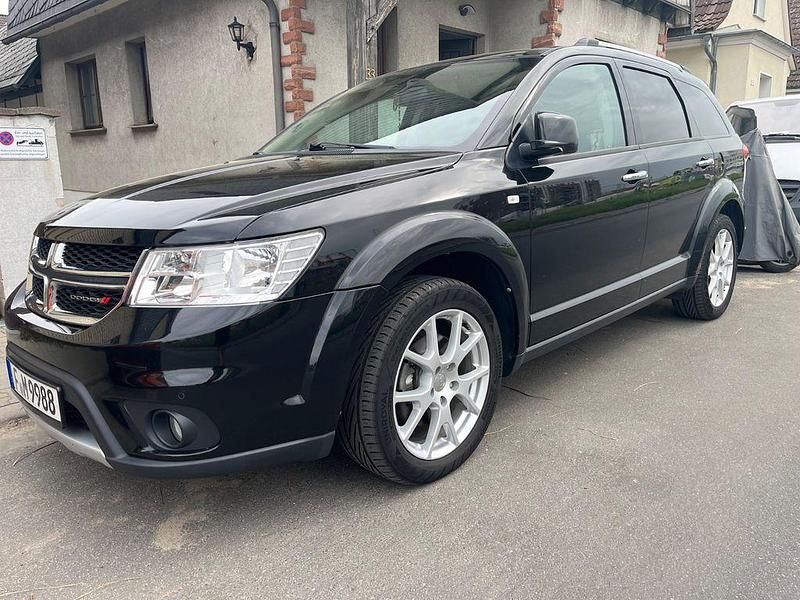 Gebraucht Dodge Journey 280 PS (205 kW) 2016 Schwarz SUV