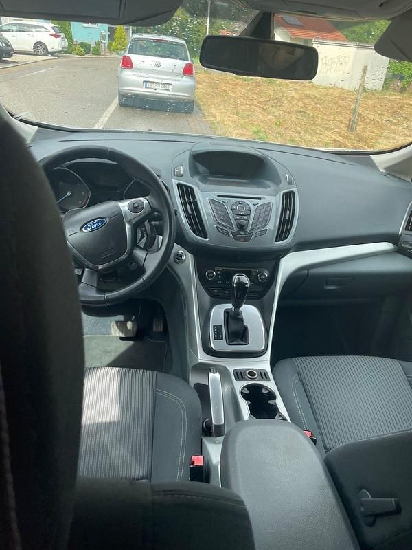 Andere farben Gebraucht 2011 Ford Grand C-Max Van / Kleinbus | 5.000 € (Fairer Preis) - Bild 1/4