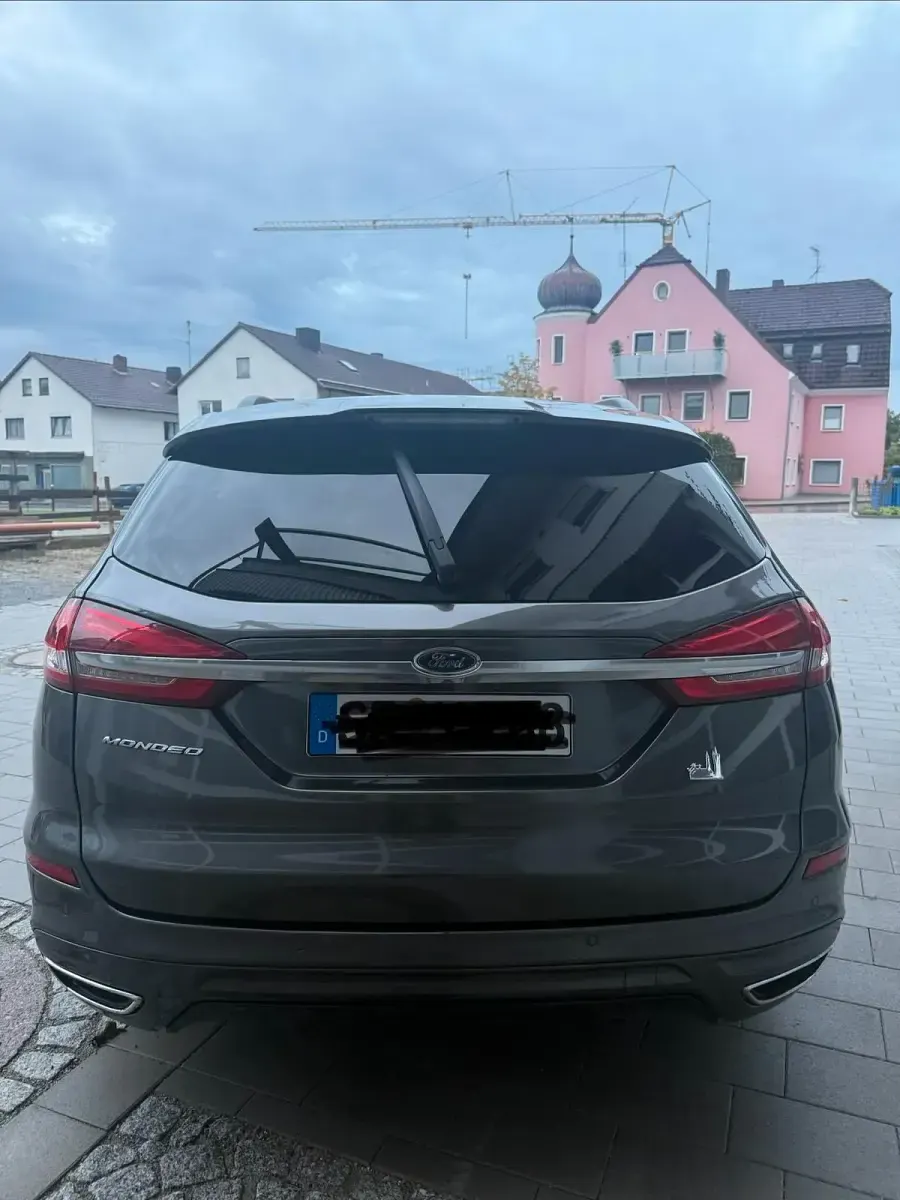 Gebraucht Ford Mondeo 190 PS (139 kW) 2020 Grau Kombi