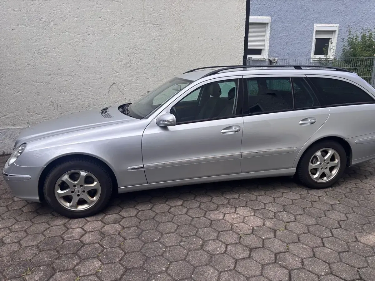 Gebraucht Mercedes E350 Elegance 272 PS (200 kW) 2006 Silber Kombi
