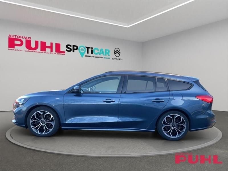 Second-hand Ford Focus 182 CP (133 kW) 2020 Albastru Hatchback