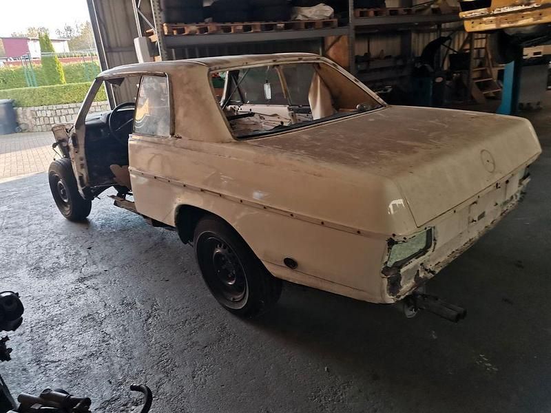 Gebraucht Mercedes W114 1969 Coupé