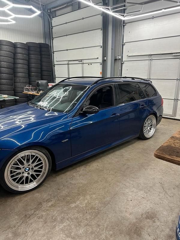 Occasion BMW 325 Shadowline 198 ch (145 kW) 2006 Bleue Break