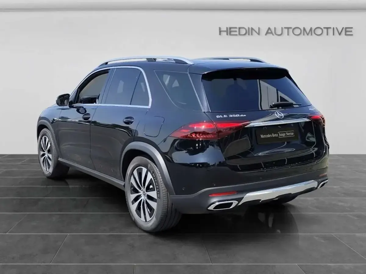 Gebraucht Mercedes GLE350 197 PS (144 kW) 2025 Schwarz SUV
