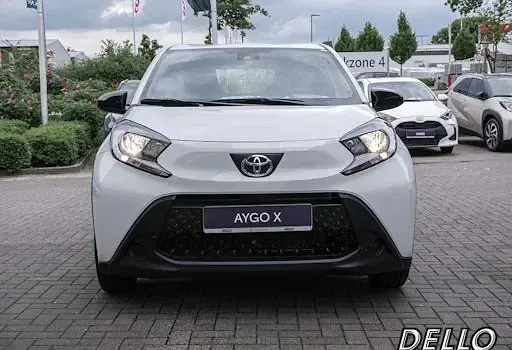 Neu Toyota Aygo X Play 72 PS (52 kW) 2025 Weiß SUV