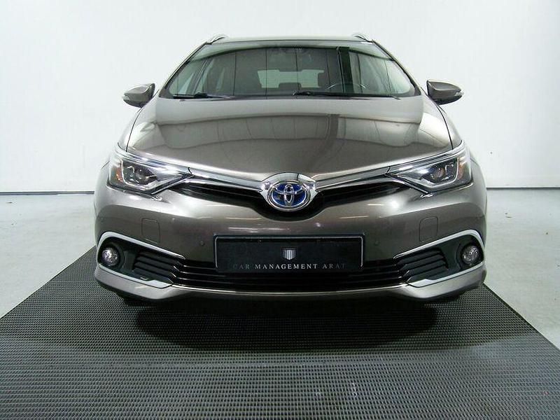 Gebraucht Toyota Auris Hybrid Executive 140 PS (102 kW) 2017 Grau Kombi